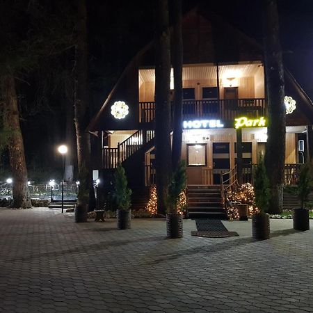 Park Hotel คูทายสิ ภายนอก รูปภาพ