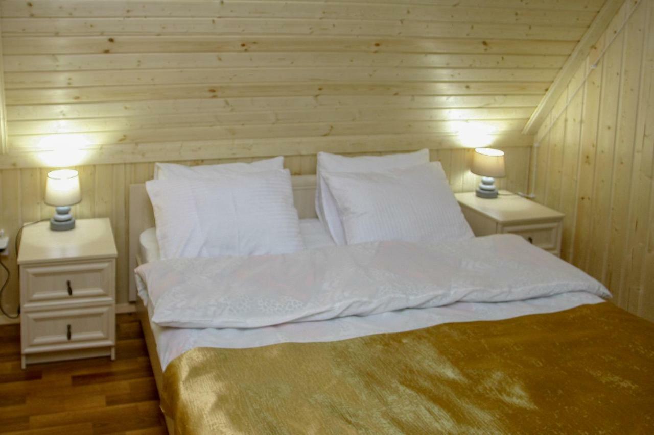 Park Hotel คูทายสิ ภายนอก รูปภาพ