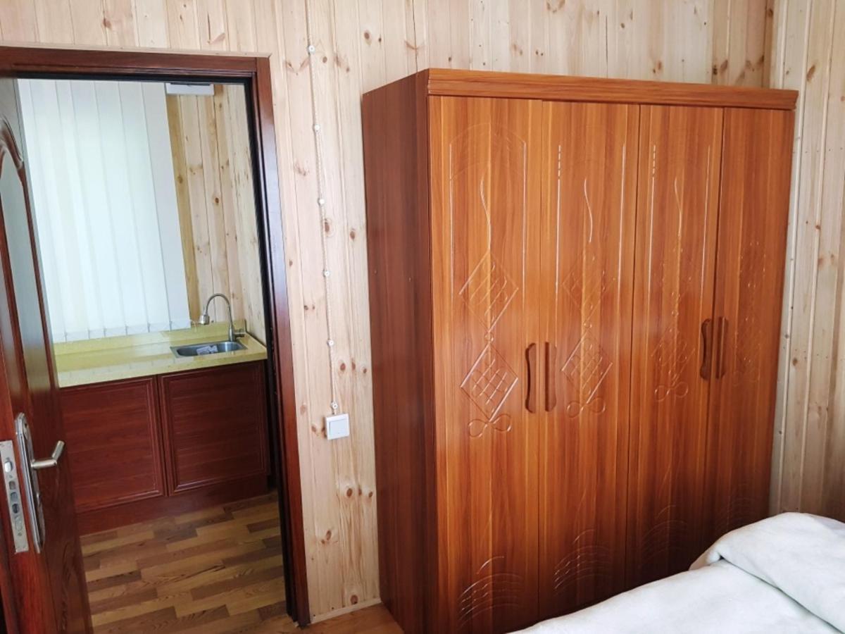Park Hotel คูทายสิ ภายนอก รูปภาพ